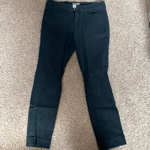 Roots cuffed black jogging